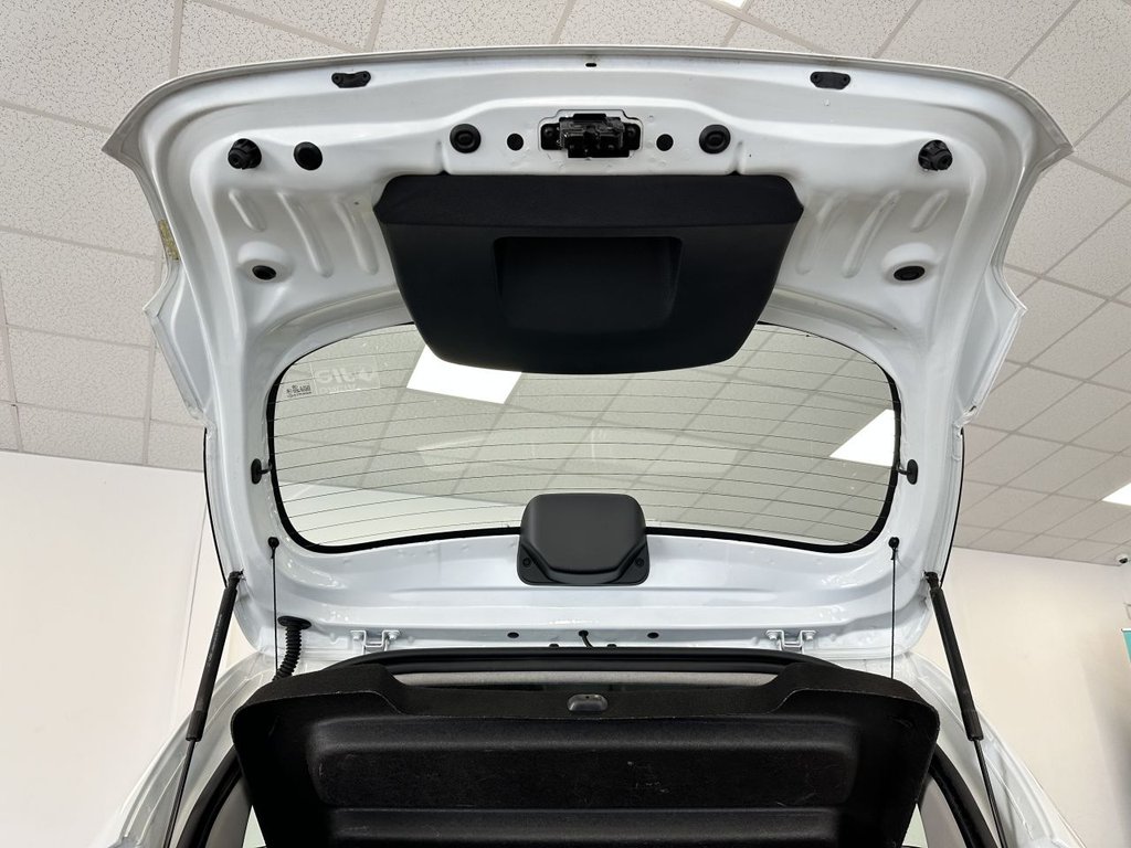 Used Dacia Sandero Stepway 2021 for sale - 76672261: Photo 44