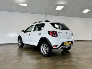 Used Dacia Sandero Stepway 2021 for sale - 76672261: Photo