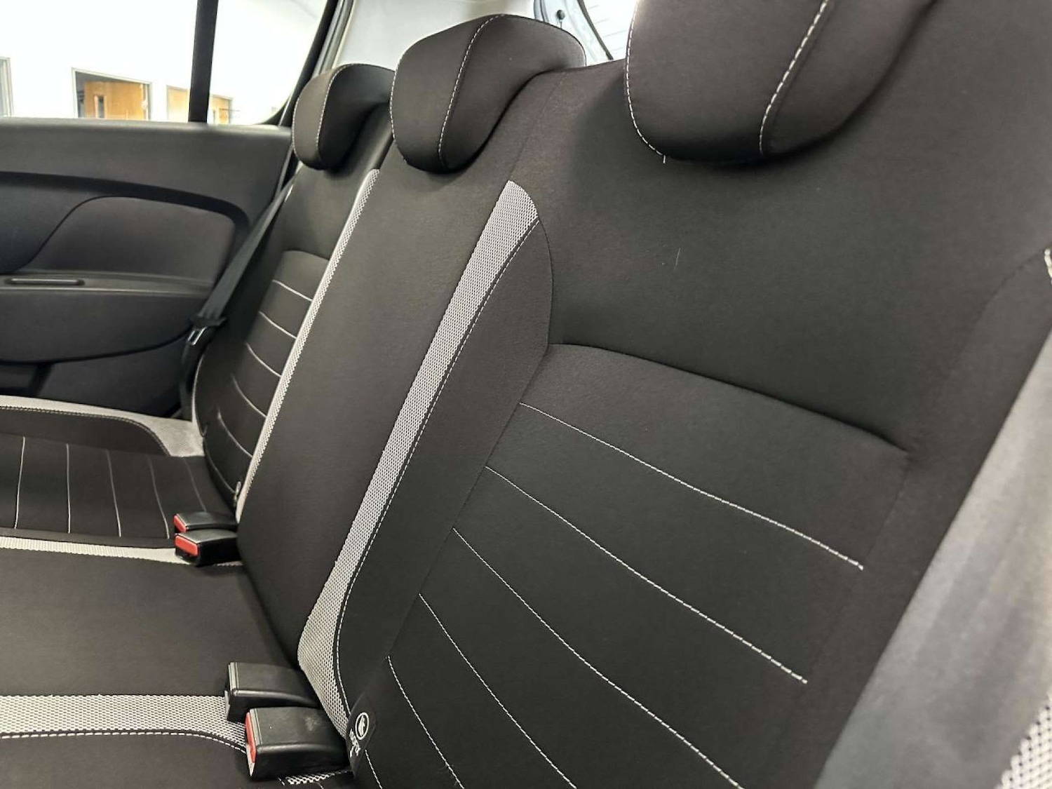 Used Dacia Sandero Stepway 2021 for sale - 77149524: Photo 19