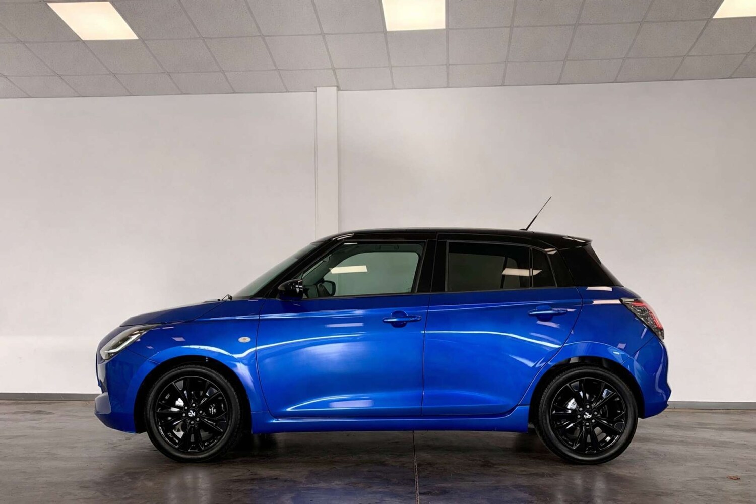 Used Suzuki Swift 2025 for sale - 77759682: Photo 6