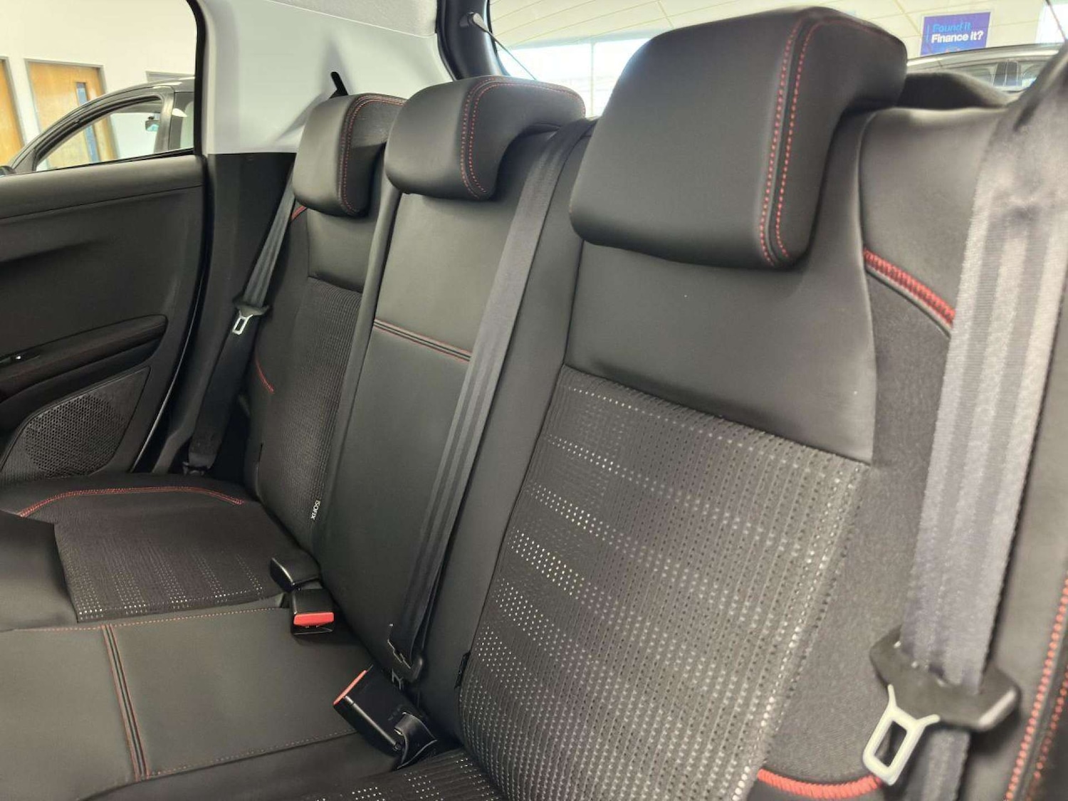 Used Peugeot 208 2019 for sale - 77149523: Photo 19