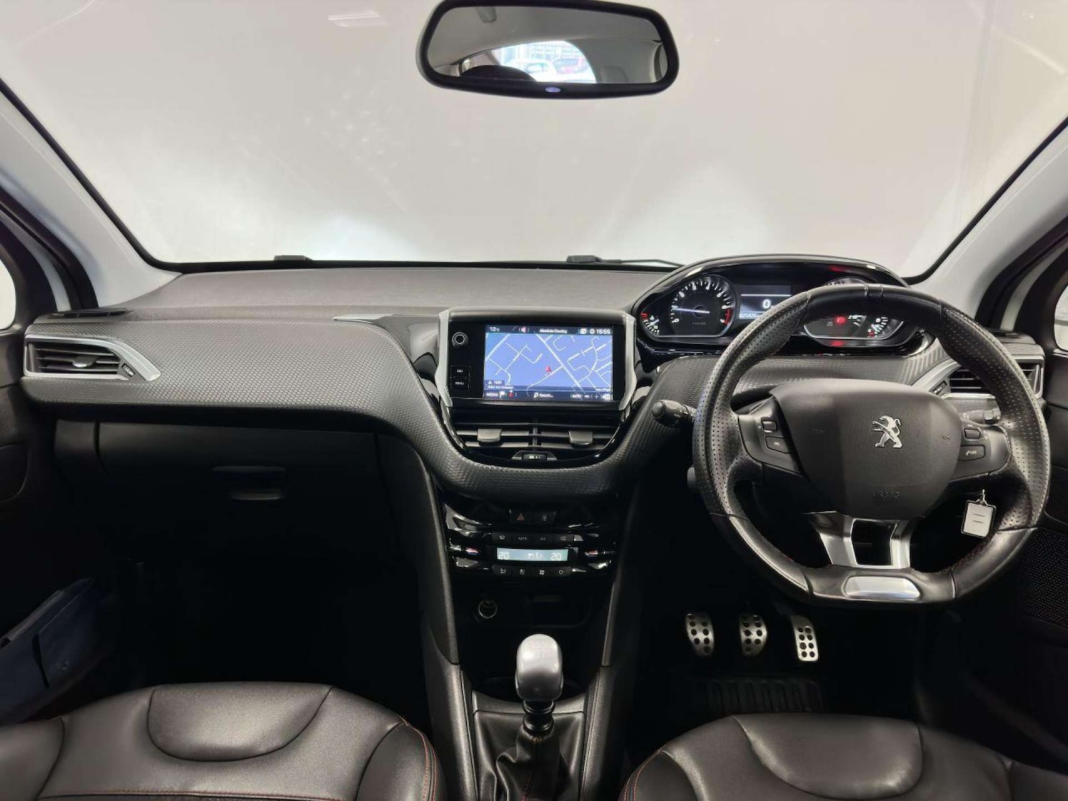 Used Peugeot 208 2019 for sale - 77149523: Photo 31