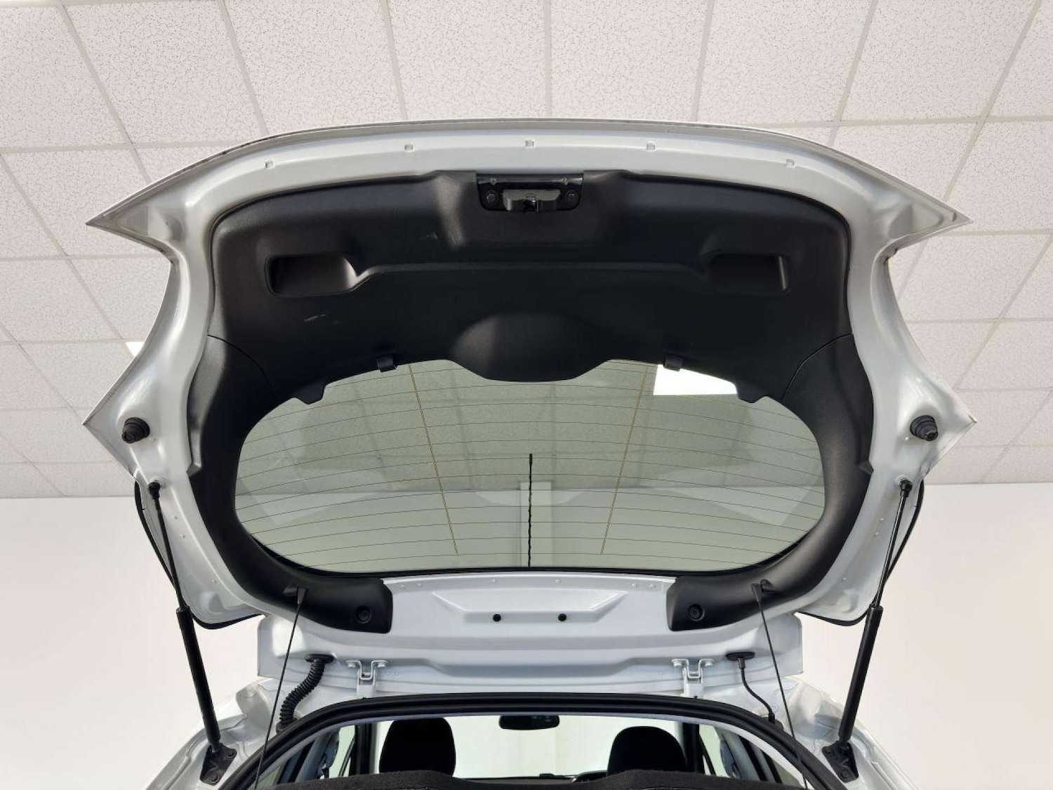 Used Peugeot 208 2019 for sale - 77149523: Photo 40