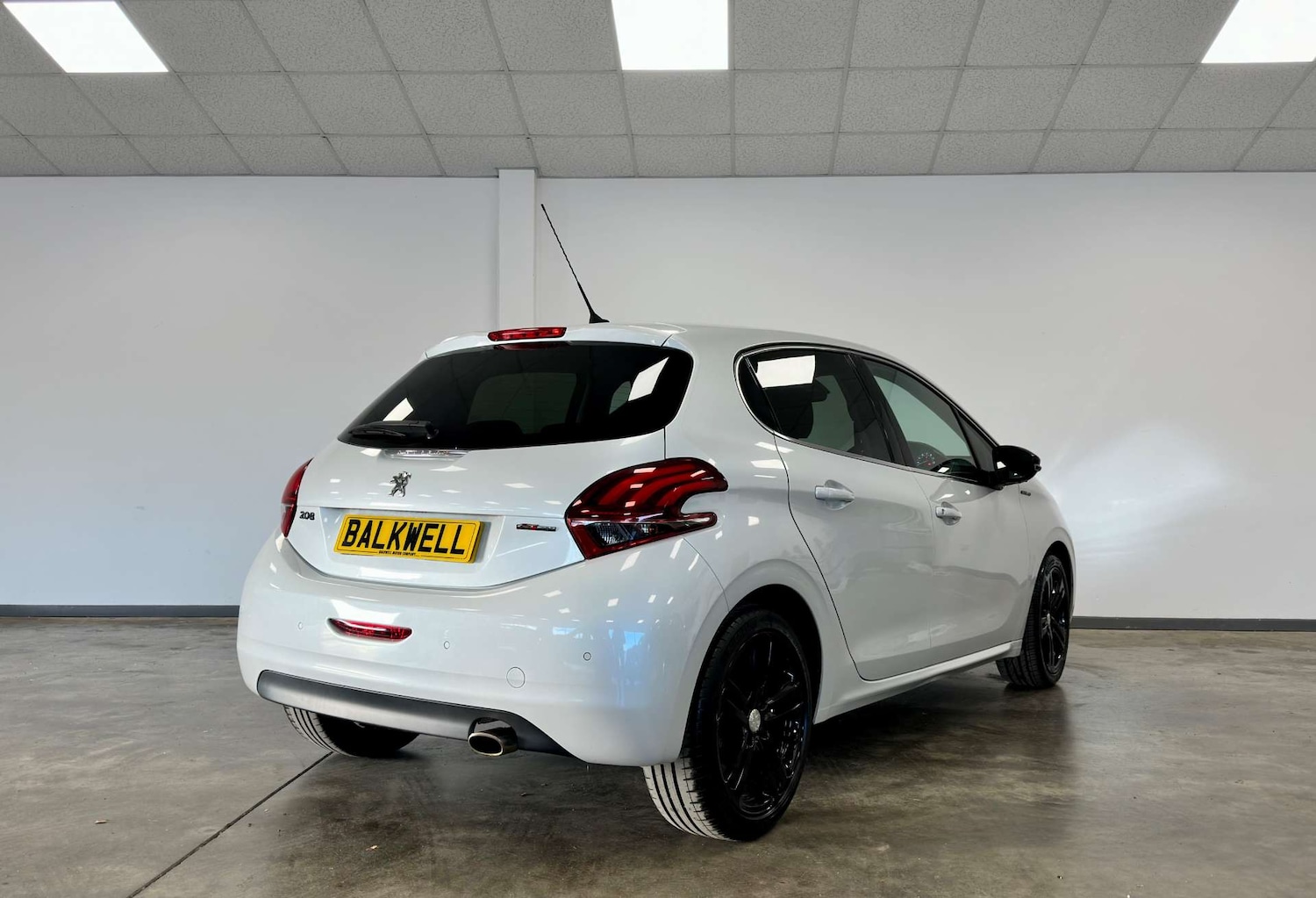 Used Peugeot 208 2019 for sale - 77149523: Photo 6
