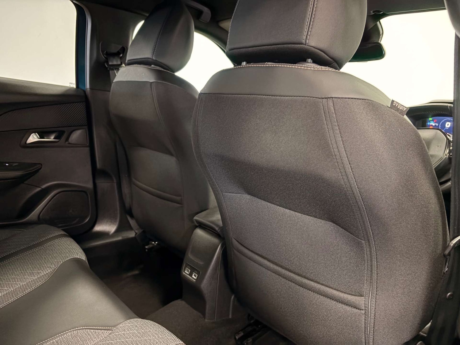 Used Peugeot 2008 2025 for sale - 78039577: Photo 23