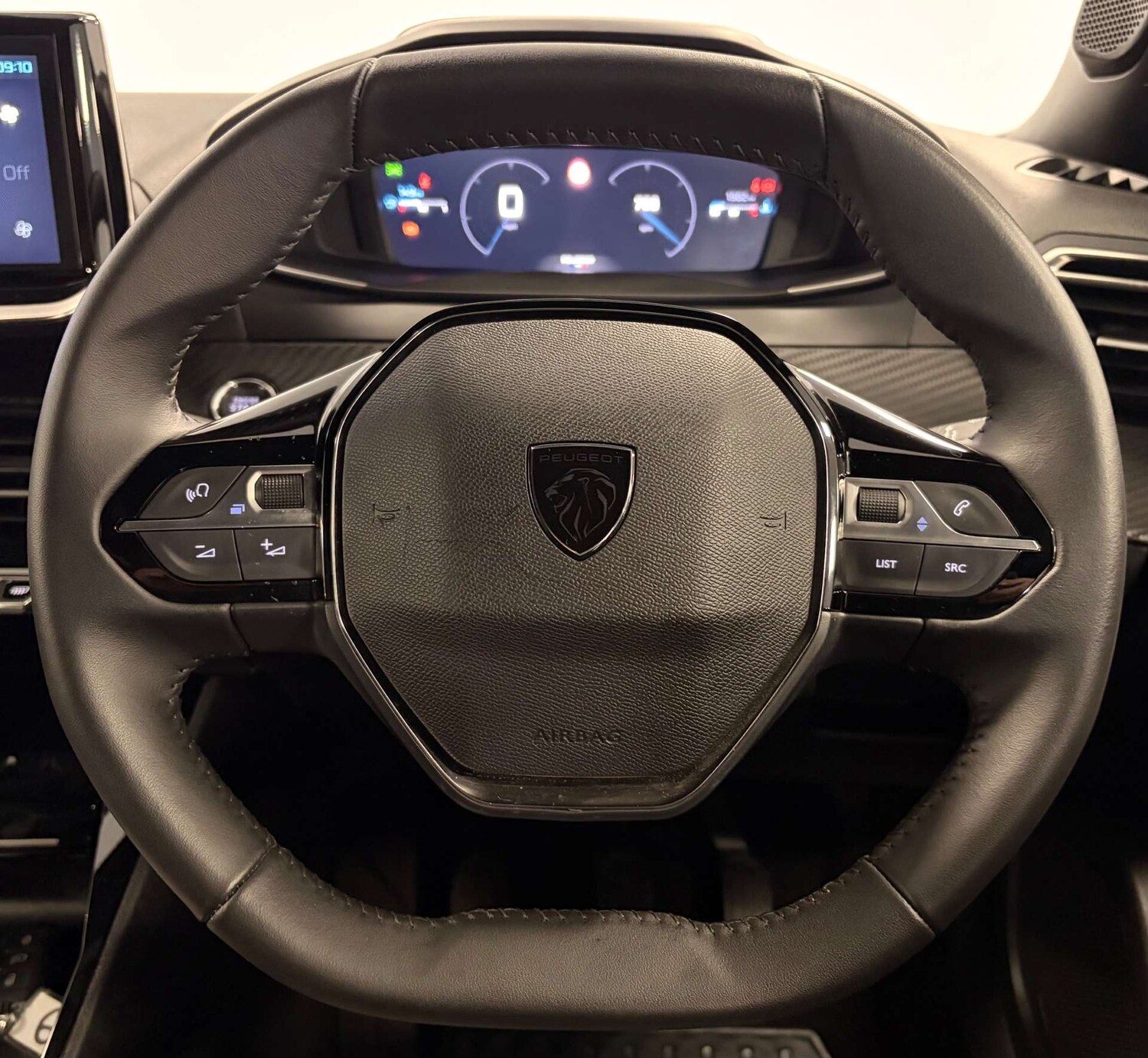 Used Peugeot 2008 2025 for sale - 78039577: Photo 32