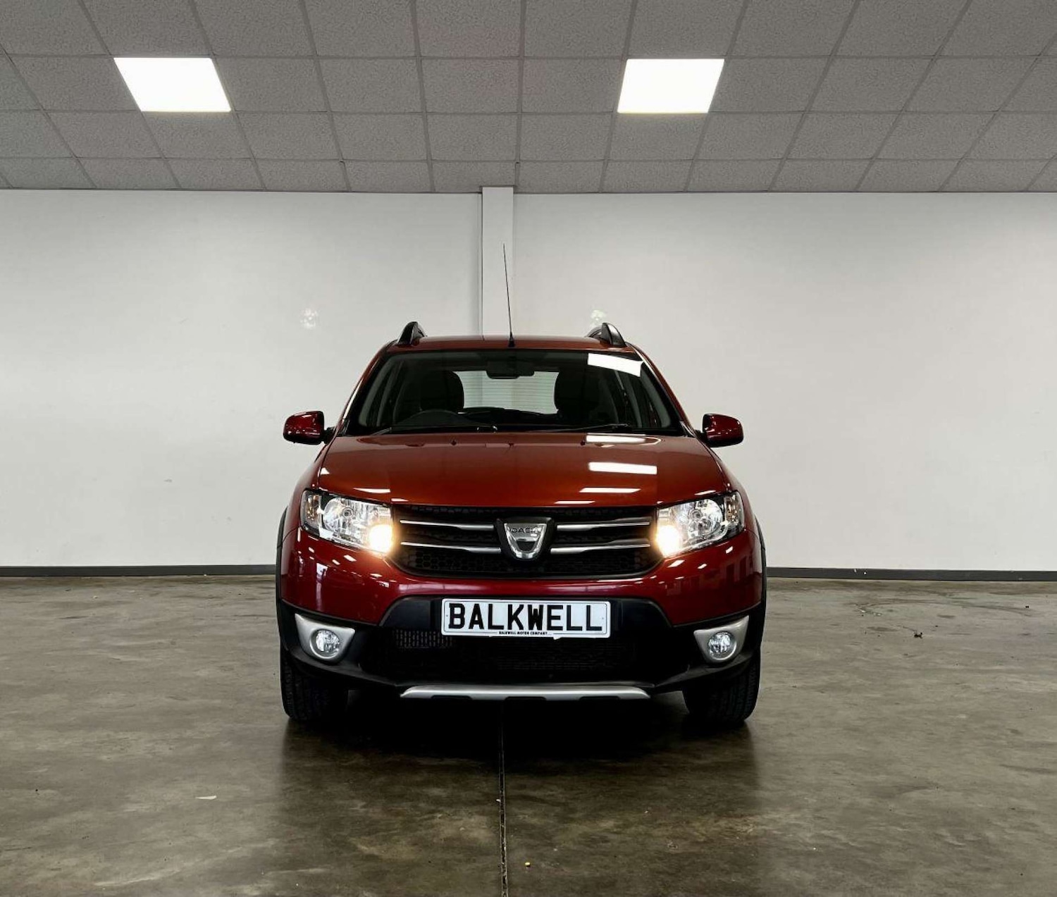 Used Dacia Sandero Stepway 2015 for sale - 77149534: Photo 10