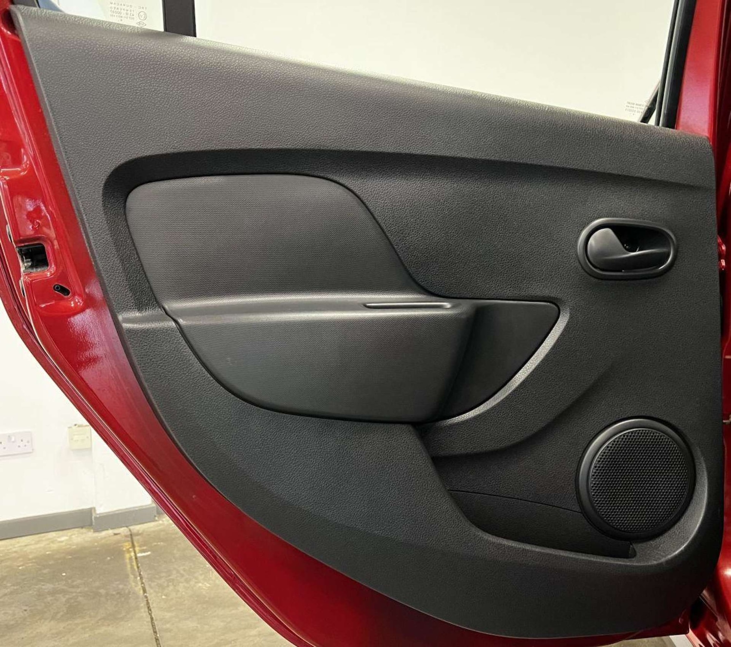 Used Dacia Sandero Stepway 2015 for sale - 77149534: Photo 16