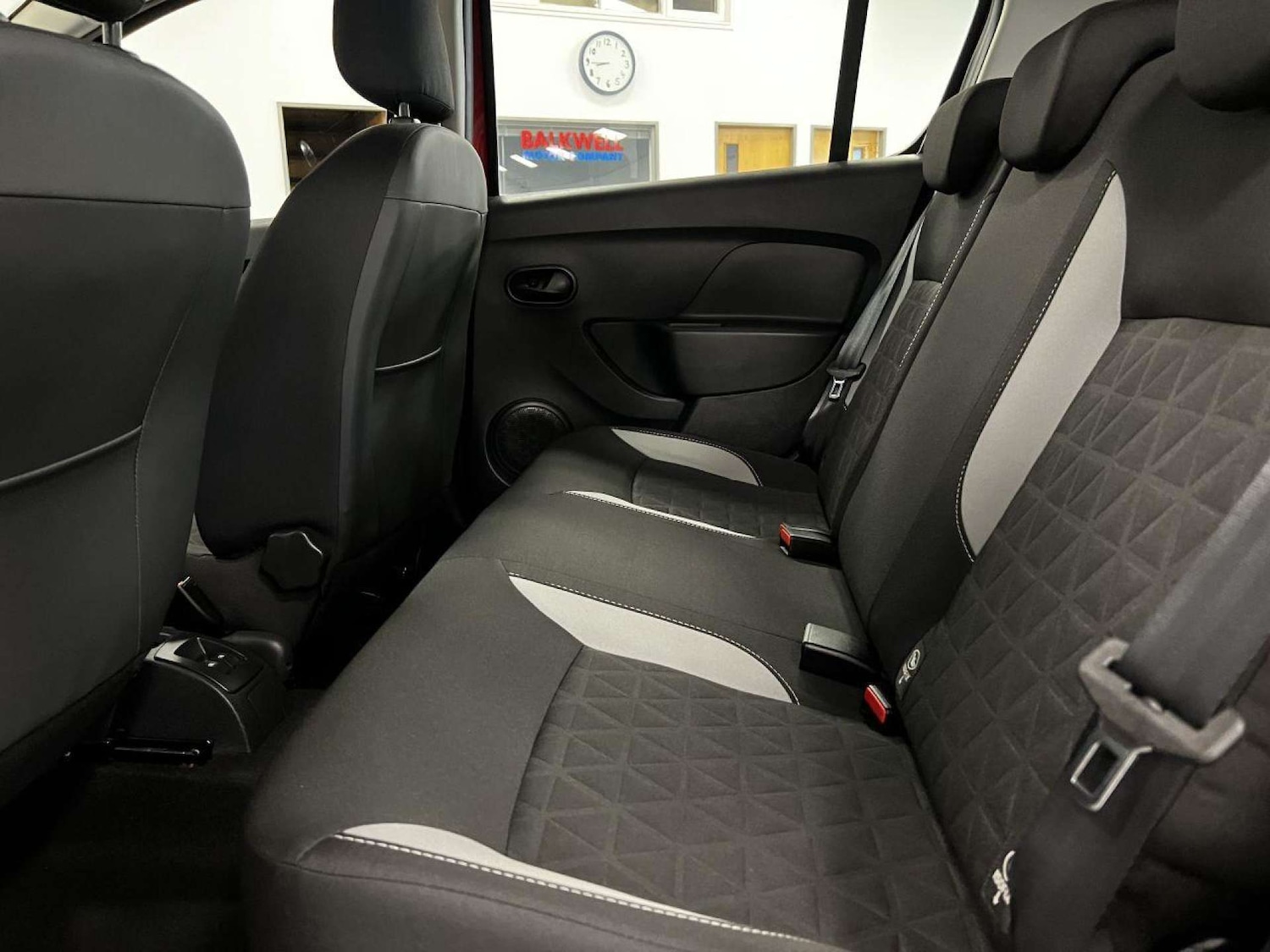 Used Dacia Sandero Stepway 2015 for sale - 77149534: Photo 19