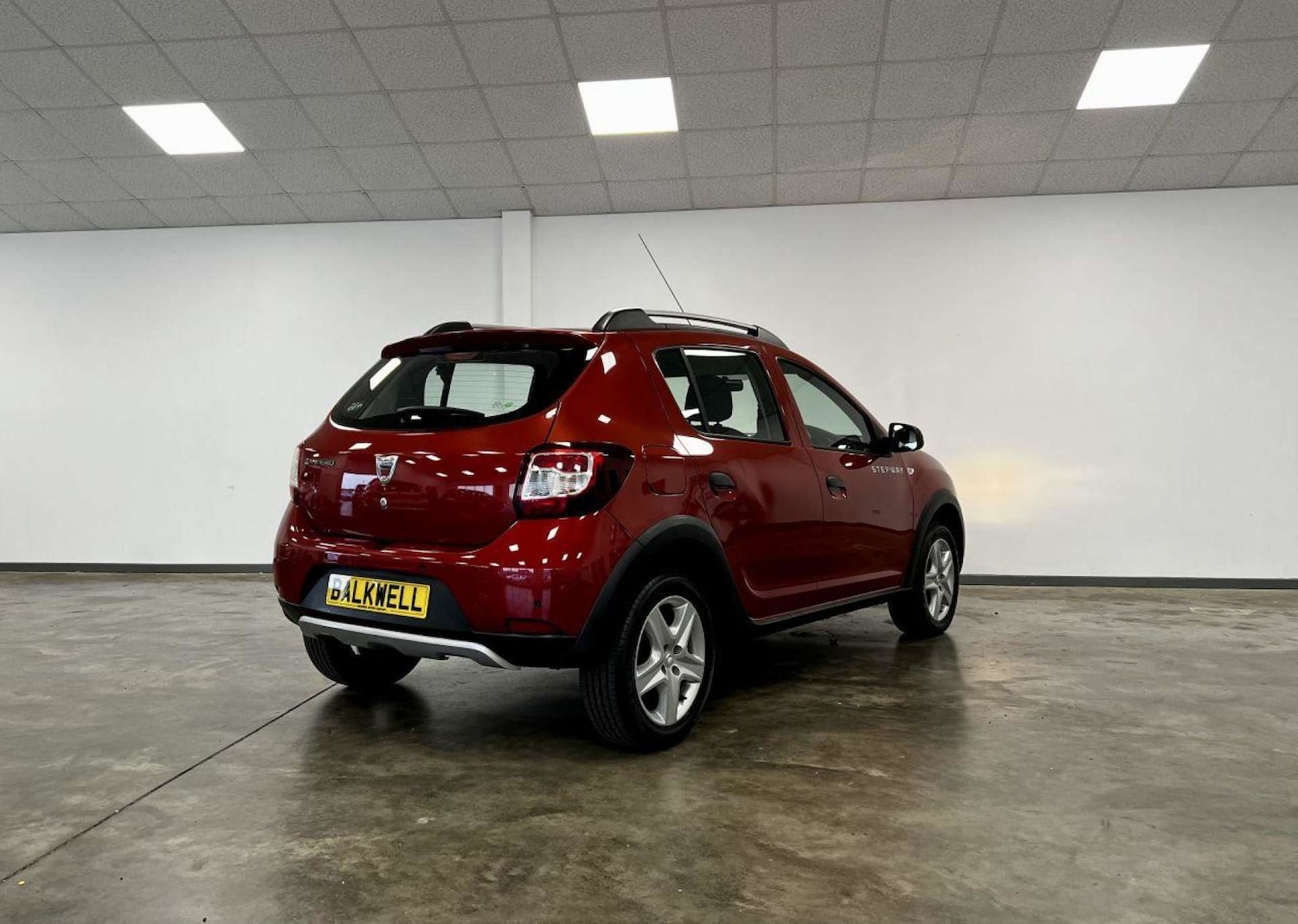 Used Dacia Sandero Stepway 2015 for sale - 77149534: Photo 7