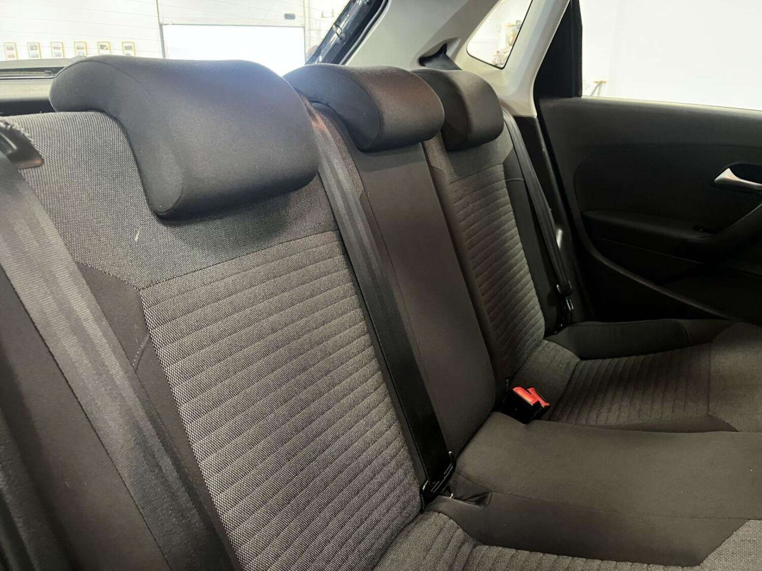 Used Volkswagen Polo 2010 for sale - 77149507: Photo 24