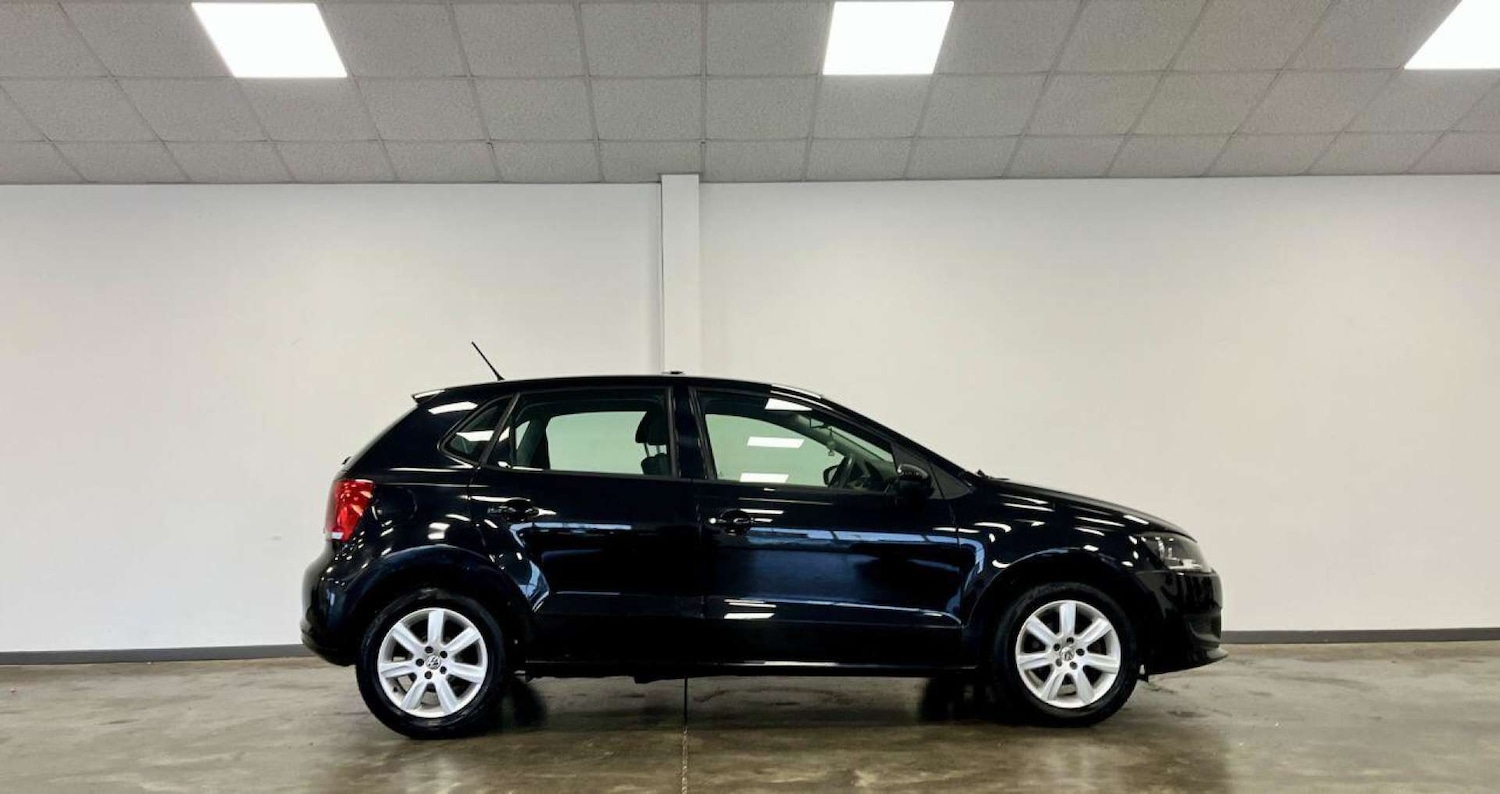 Used Volkswagen Polo 2010 for sale - 77149507: Photo 7
