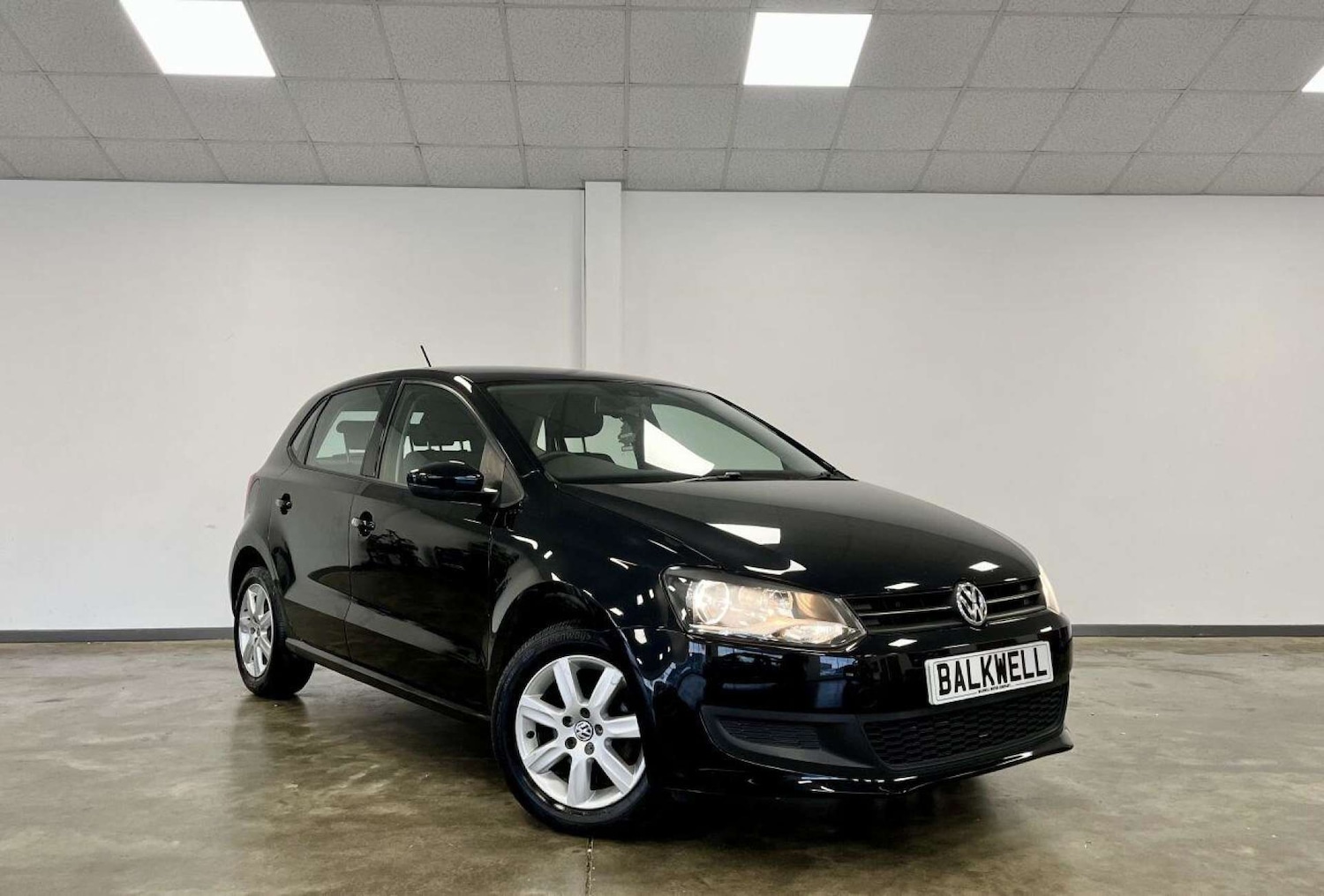 Used Volkswagen Polo 2010 for sale - 77149507: Photo 9