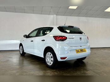 Used Dacia Sandero 2022 for sale - 77149522: Photo