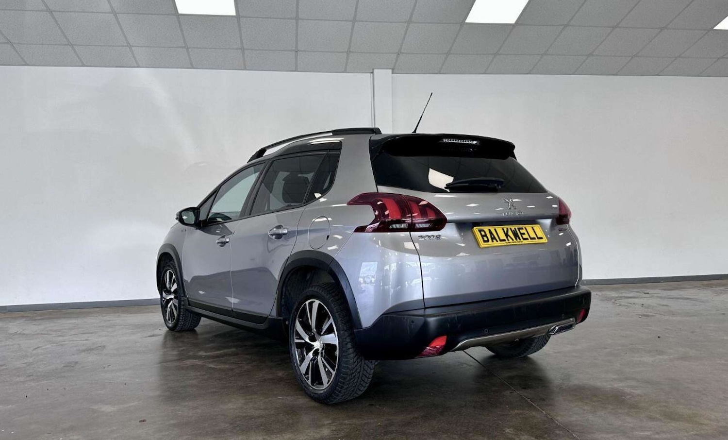Used Peugeot 2008 2019 for sale - 77149519: Photo 4