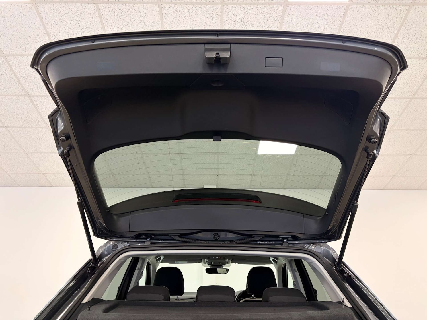 Used Volkswagen T-Roc 2021 for sale - 77149520: Photo 41