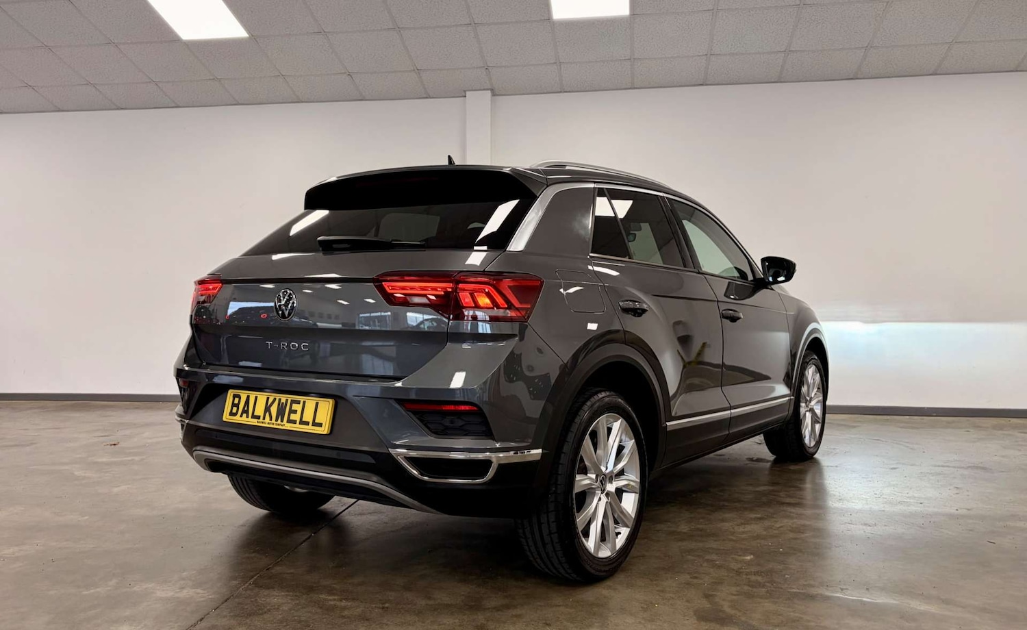 Used Volkswagen T-Roc 2021 for sale - 77149520: Photo 6