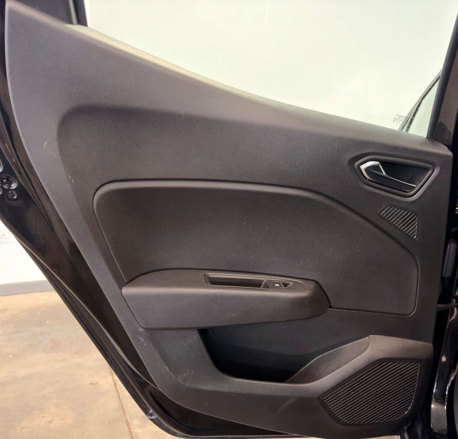 Used Renault Clio 2022 for sale - 78133405: Photo 13