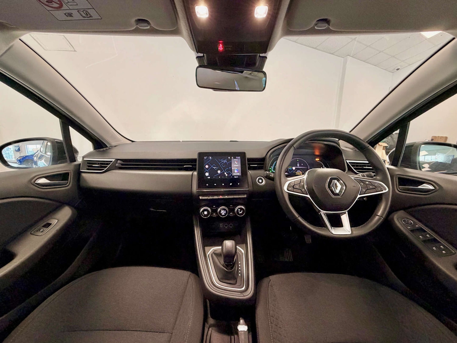 Used Renault Clio 2022 for sale - 78133405: Photo 17