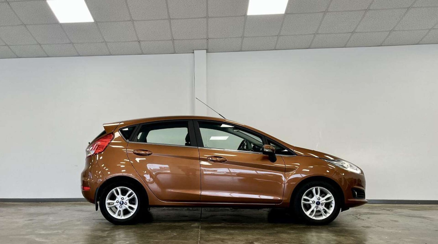 Used Ford Fiesta 2016 for sale - 77149505: Photo 3