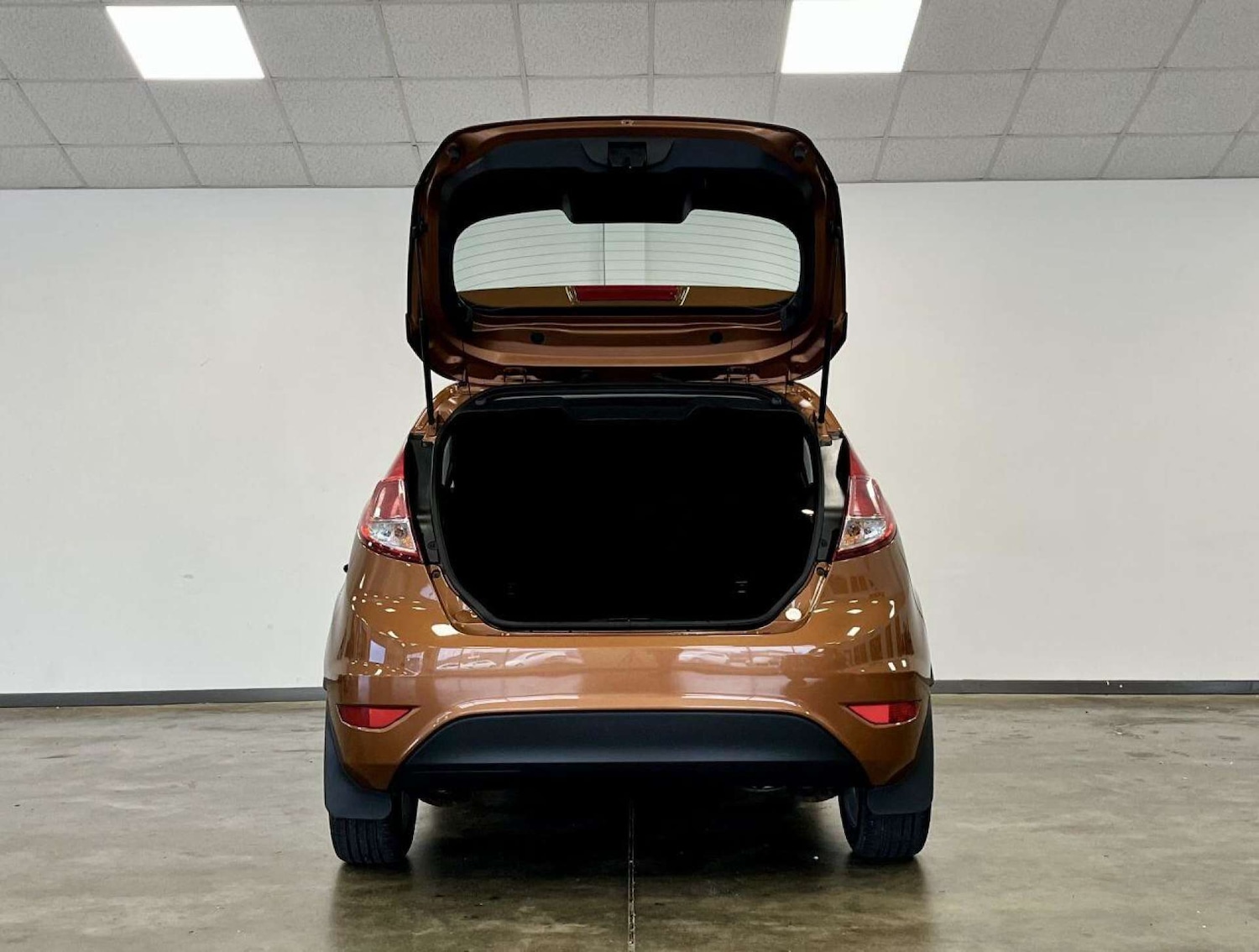 Used Ford Fiesta 2016 for sale - 77149505: Photo 41