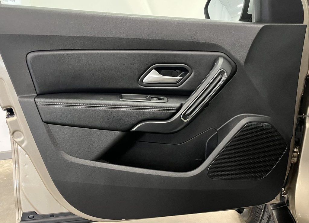 Used Dacia Duster 2018 for sale - 76672266: Photo 11