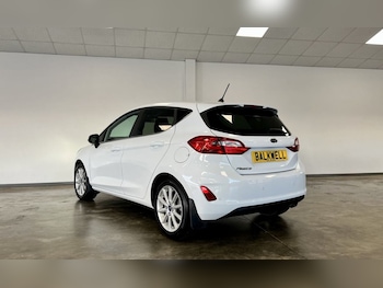 Used Ford Fiesta 2018 for sale - 76792236: Photo