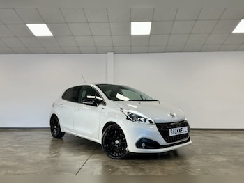 Used Peugeot 208 2019 for sale - 76672254: Photo