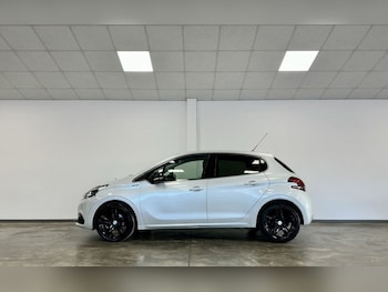 Used Peugeot 208 2019 for sale - 76672254: Photo