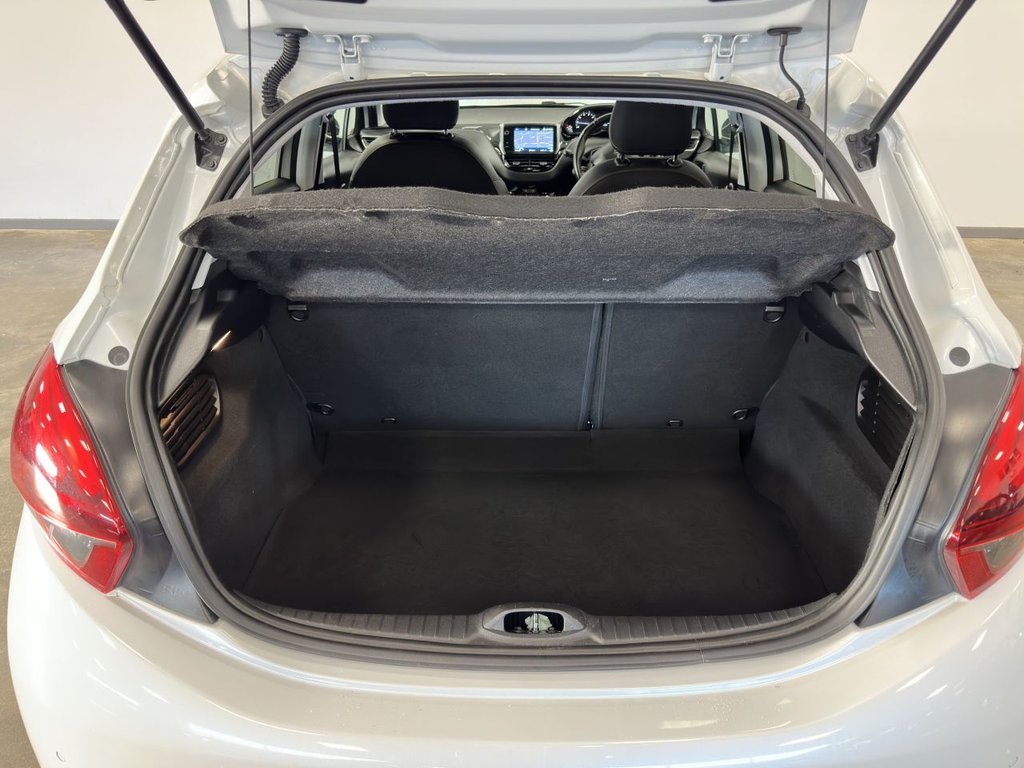 Used Peugeot 208 2019 for sale - 76672254: Photo 43