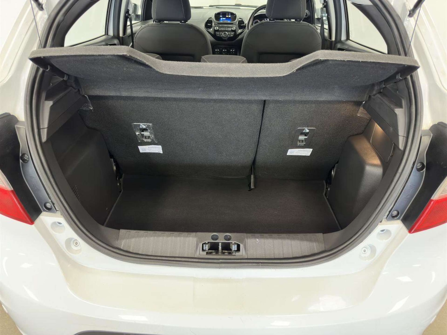 Used Ford Ka+ 2017 for sale - 77149516: Photo 37