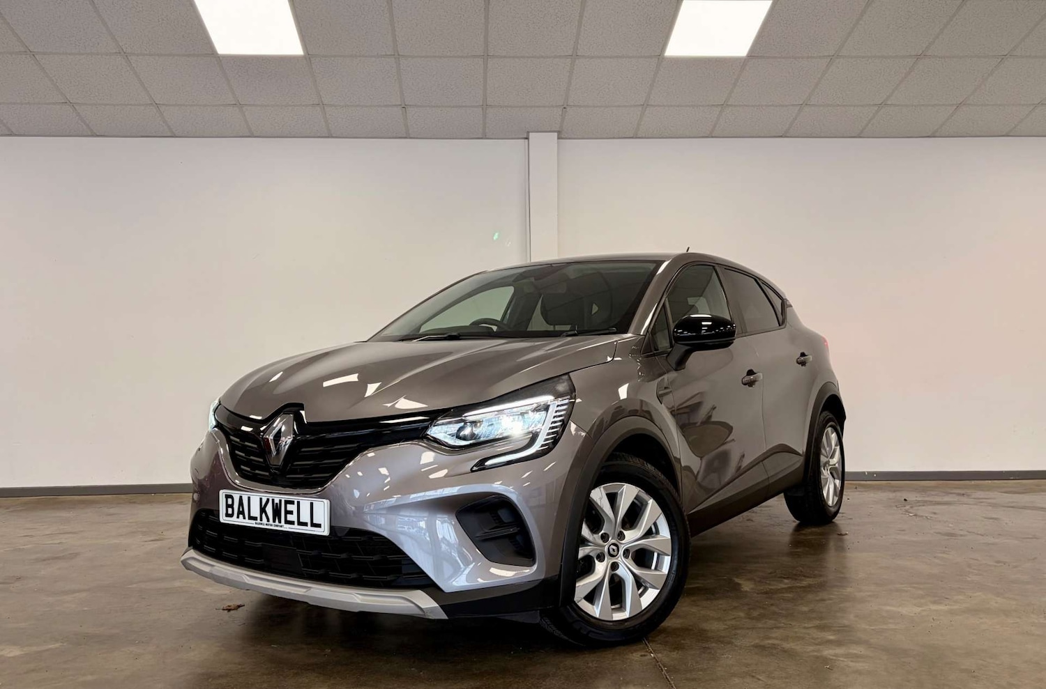 Used Renault Captur 2022 for sale - 77149530: Photo 1