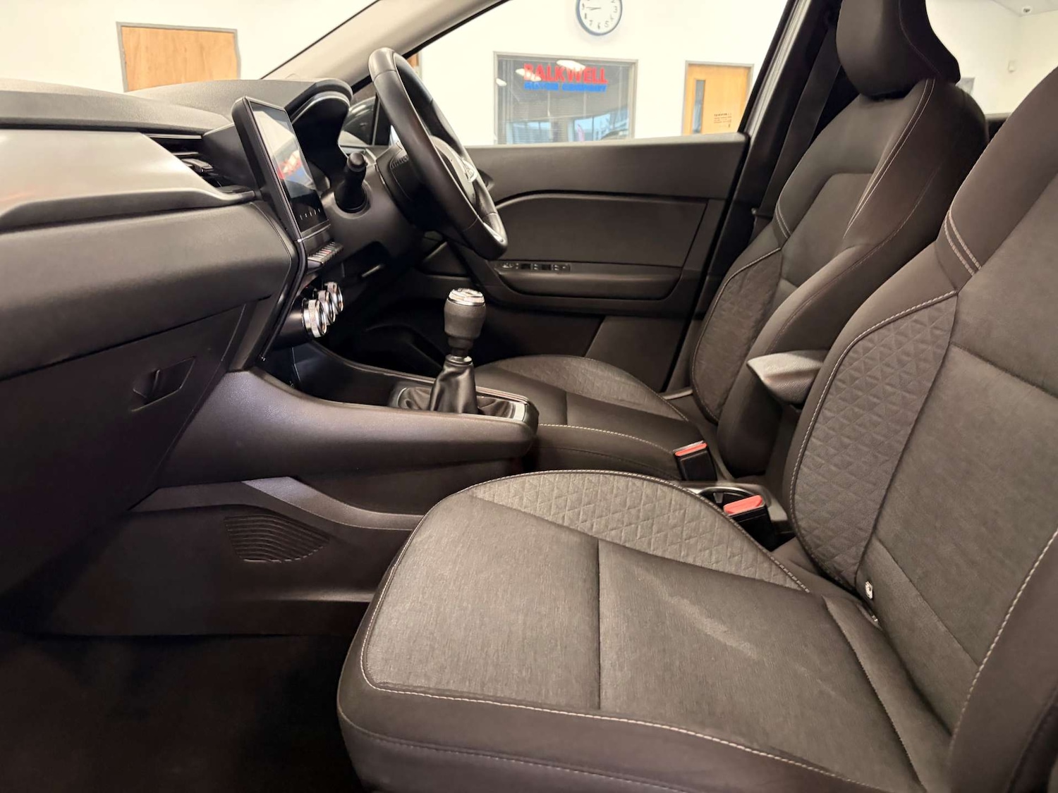 Used Renault Captur 2022 for sale - 77149530: Photo 12