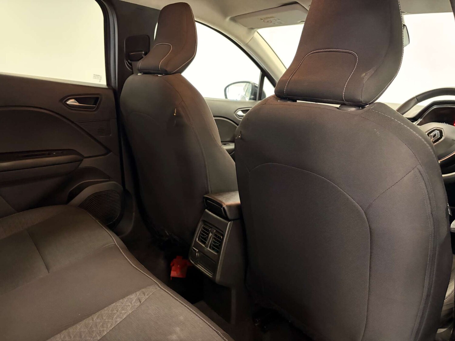 Used Renault Captur 2022 for sale - 77149530: Photo 23