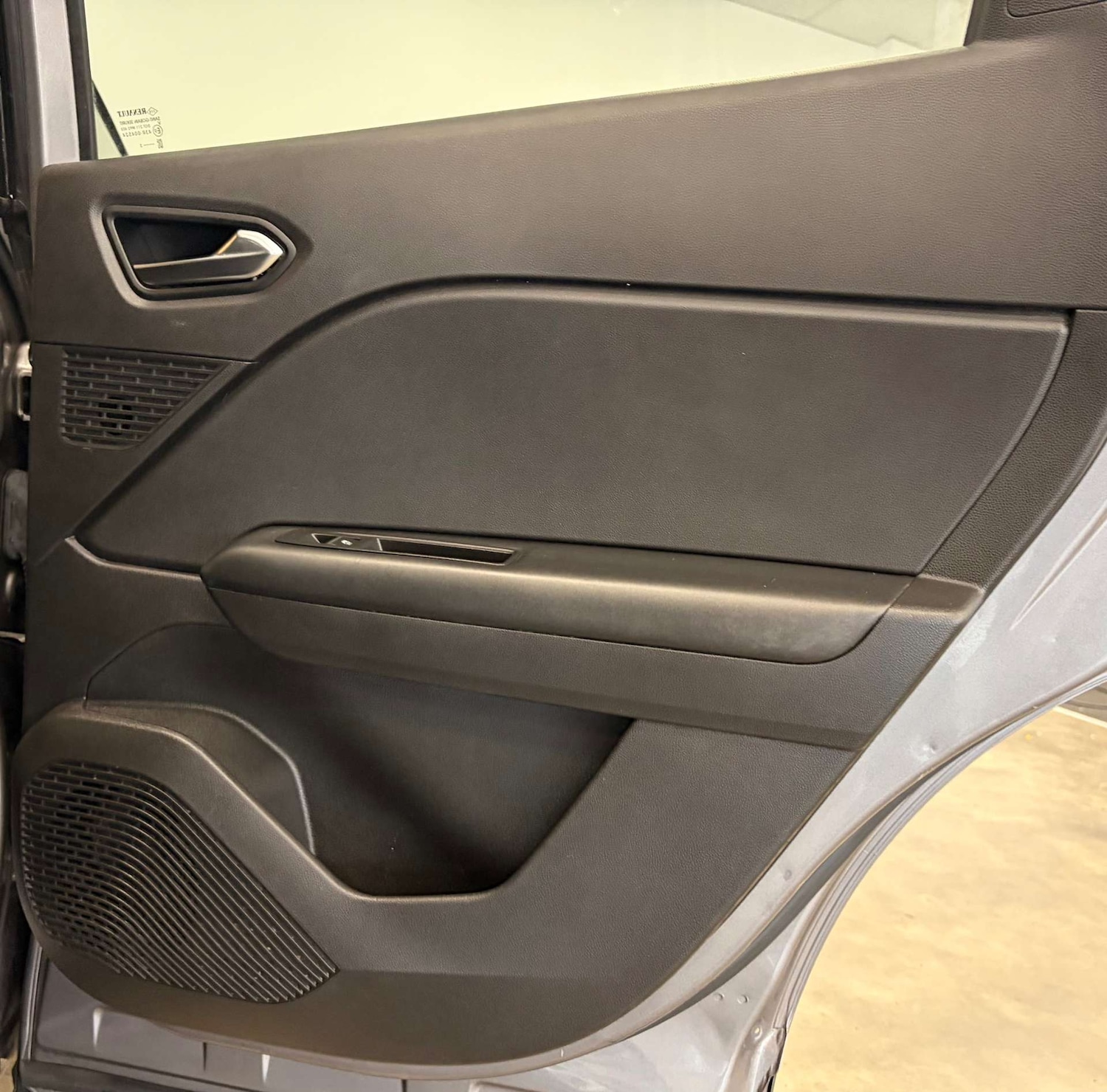 Used Renault Captur 2022 for sale - 77149530: Photo 24