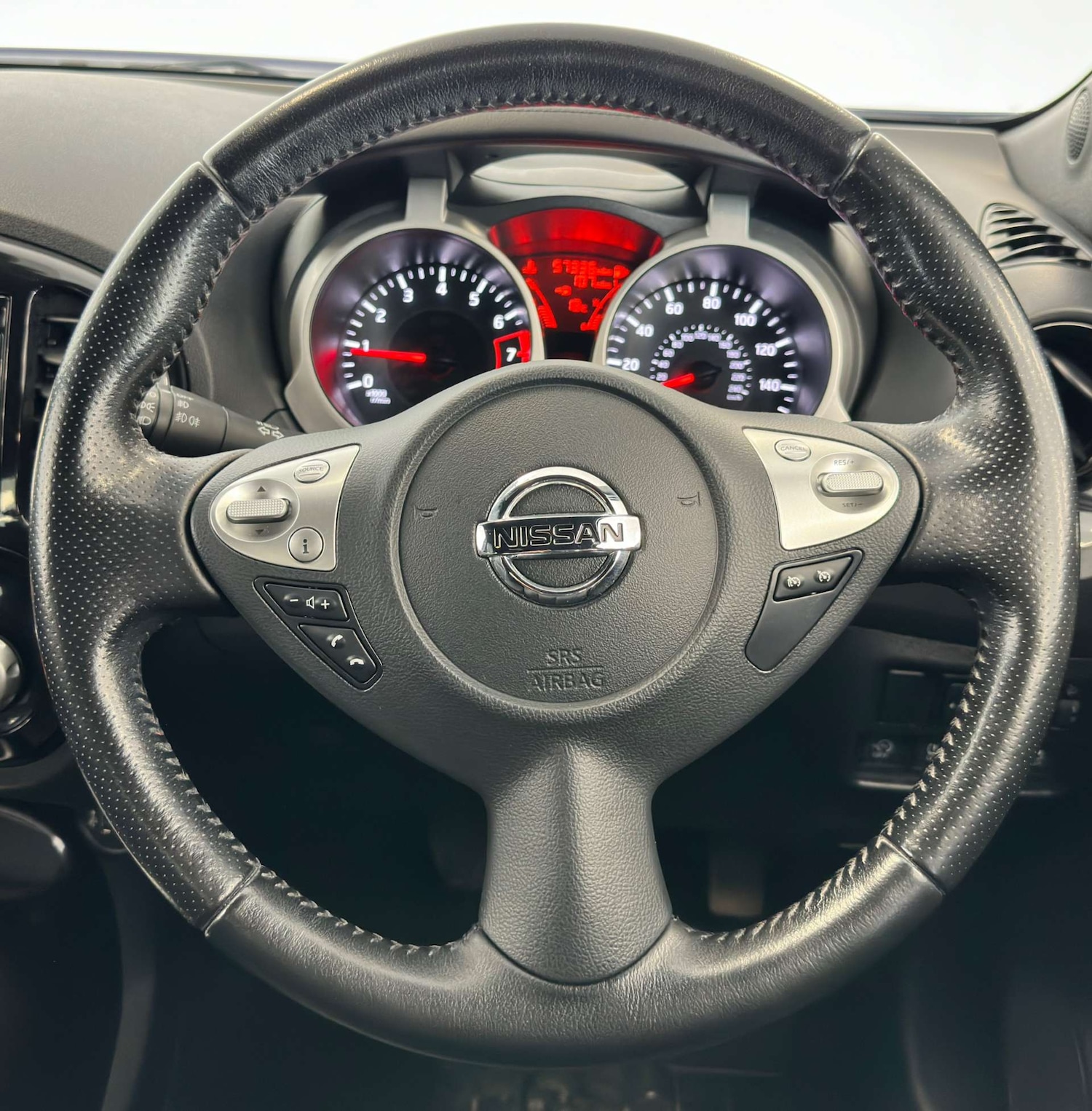 Used Nissan Juke 2015 for sale - 77319941: Photo 31