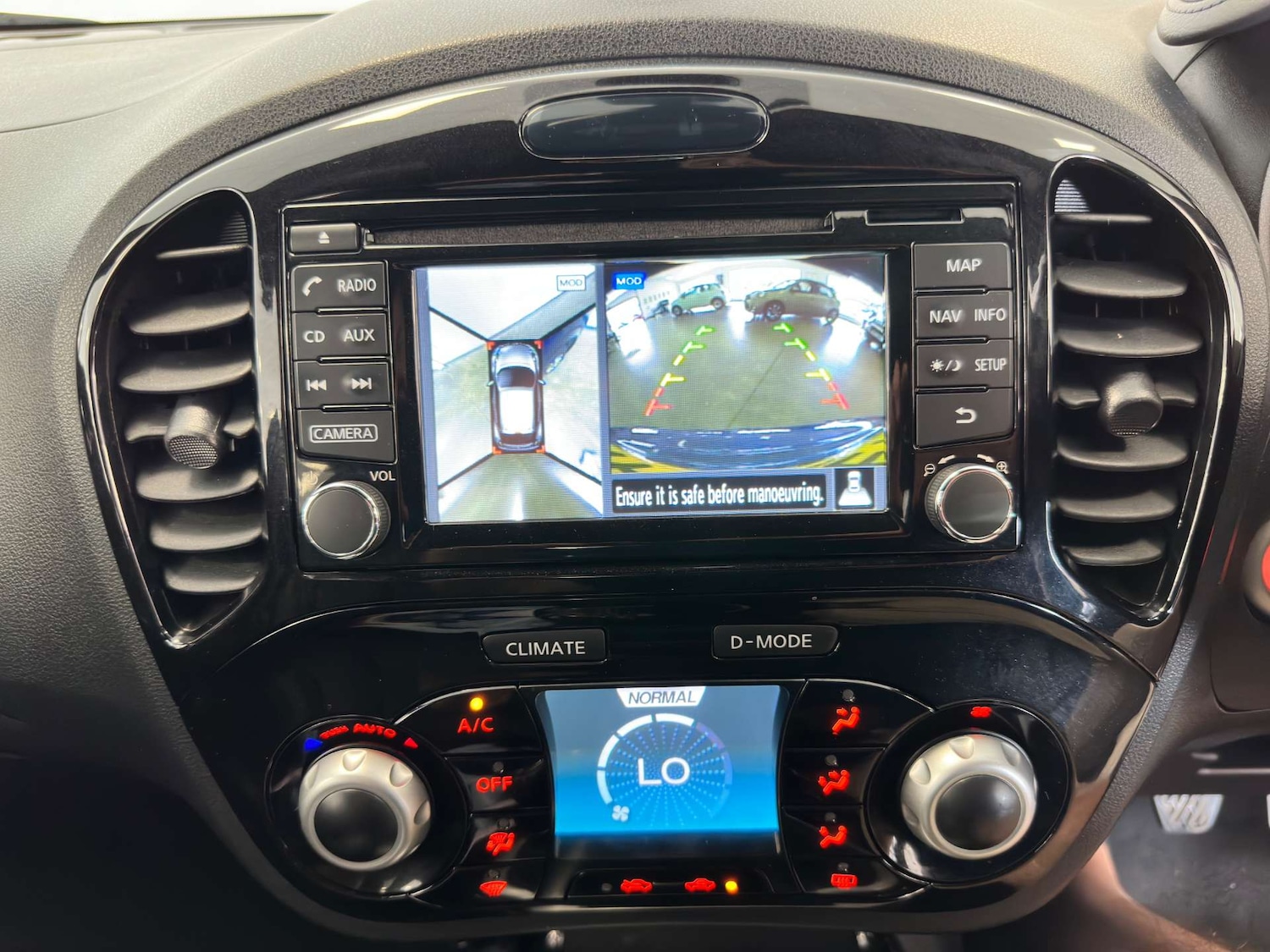 Used Nissan Juke 2015 for sale - 77319941: Photo 33