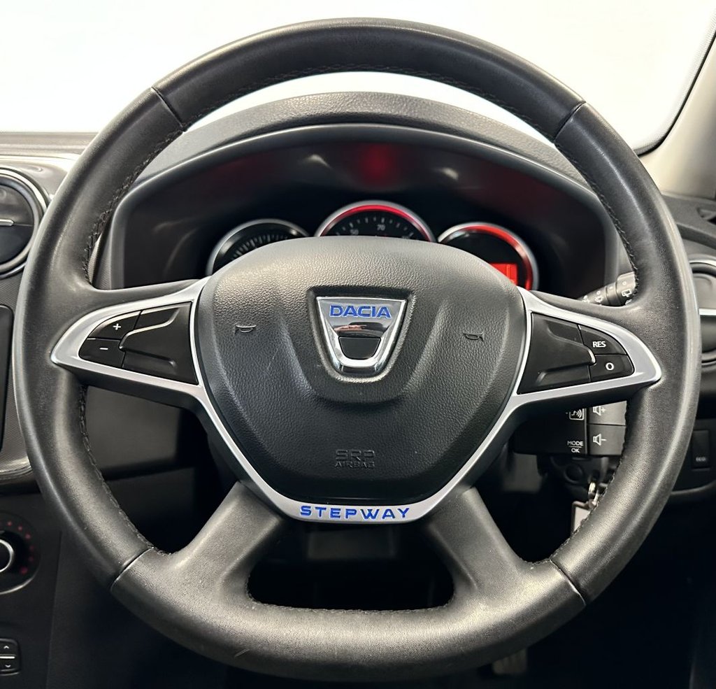 Used Dacia Sandero Stepway 2017 for sale - 76672268: Photo 34