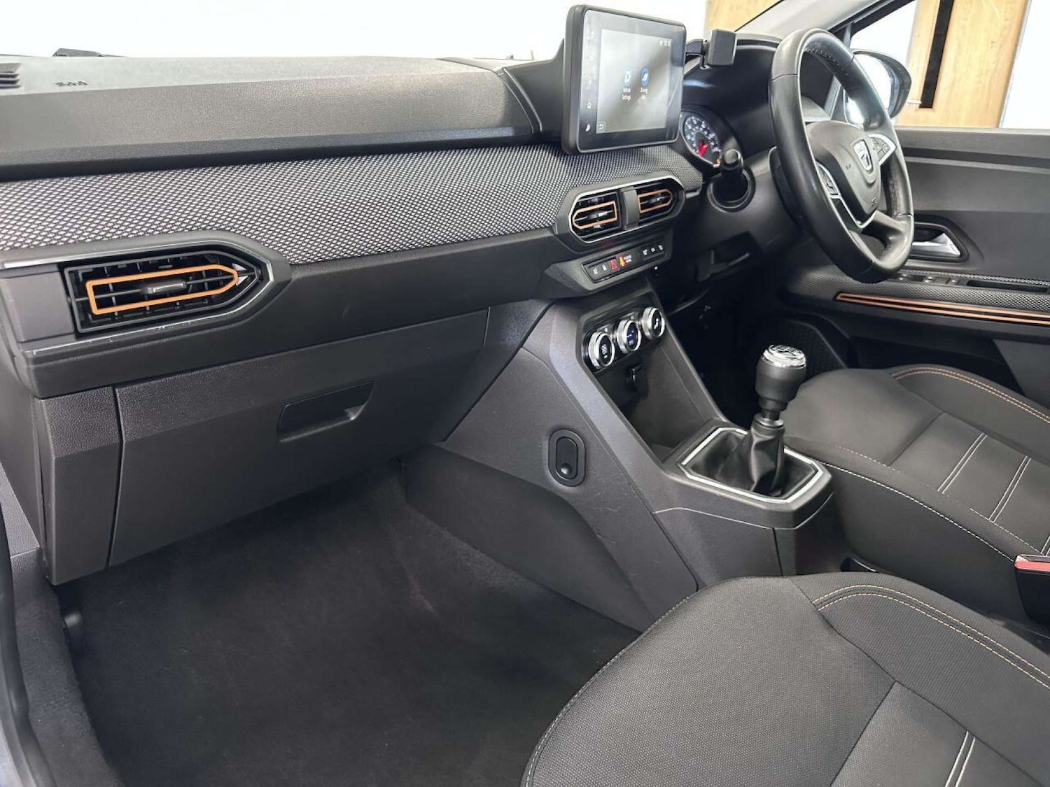 Used Dacia Sandero Stepway 2022 for sale - 77149503: Photo 12