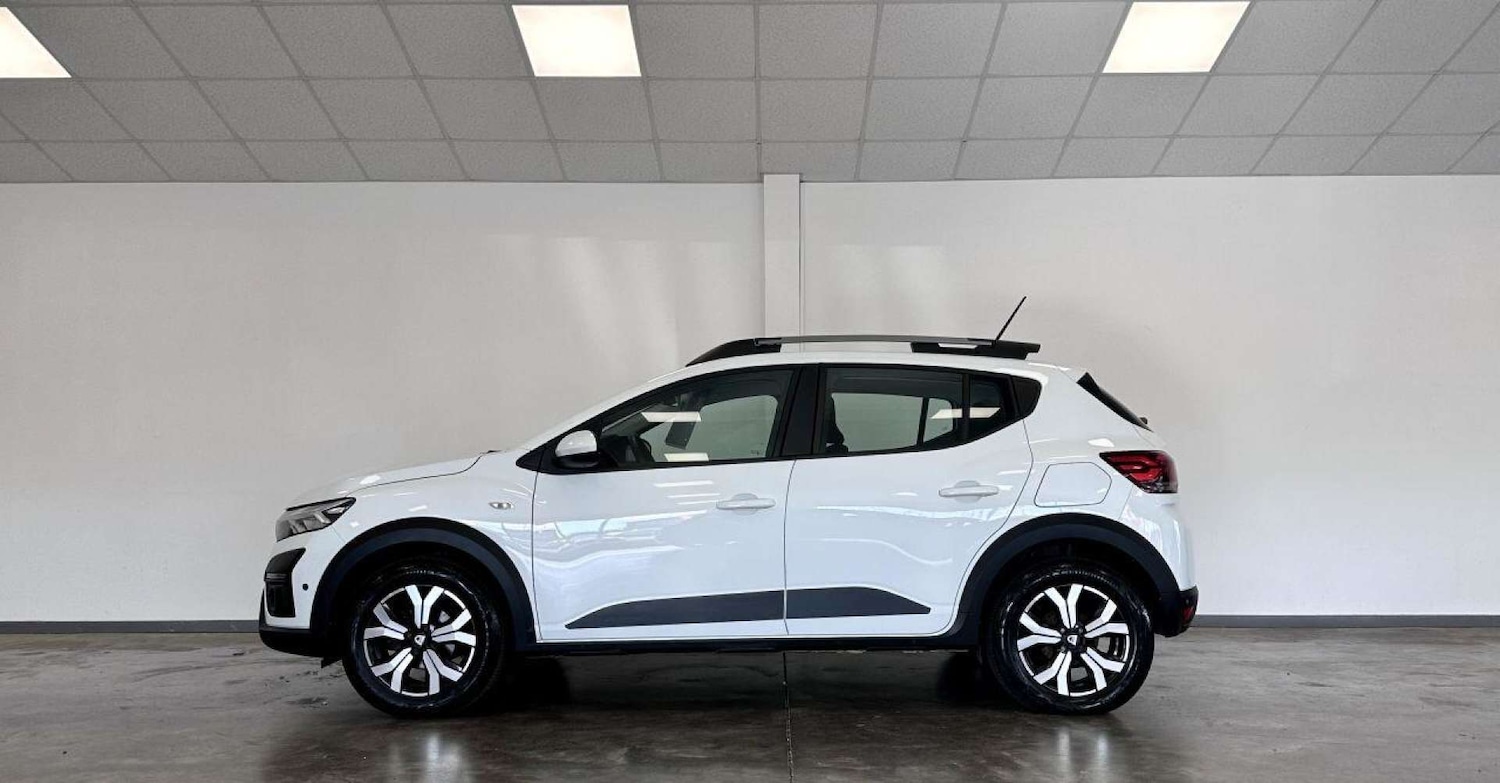 Used Dacia Sandero Stepway 2022 for sale - 77149503: Photo 3