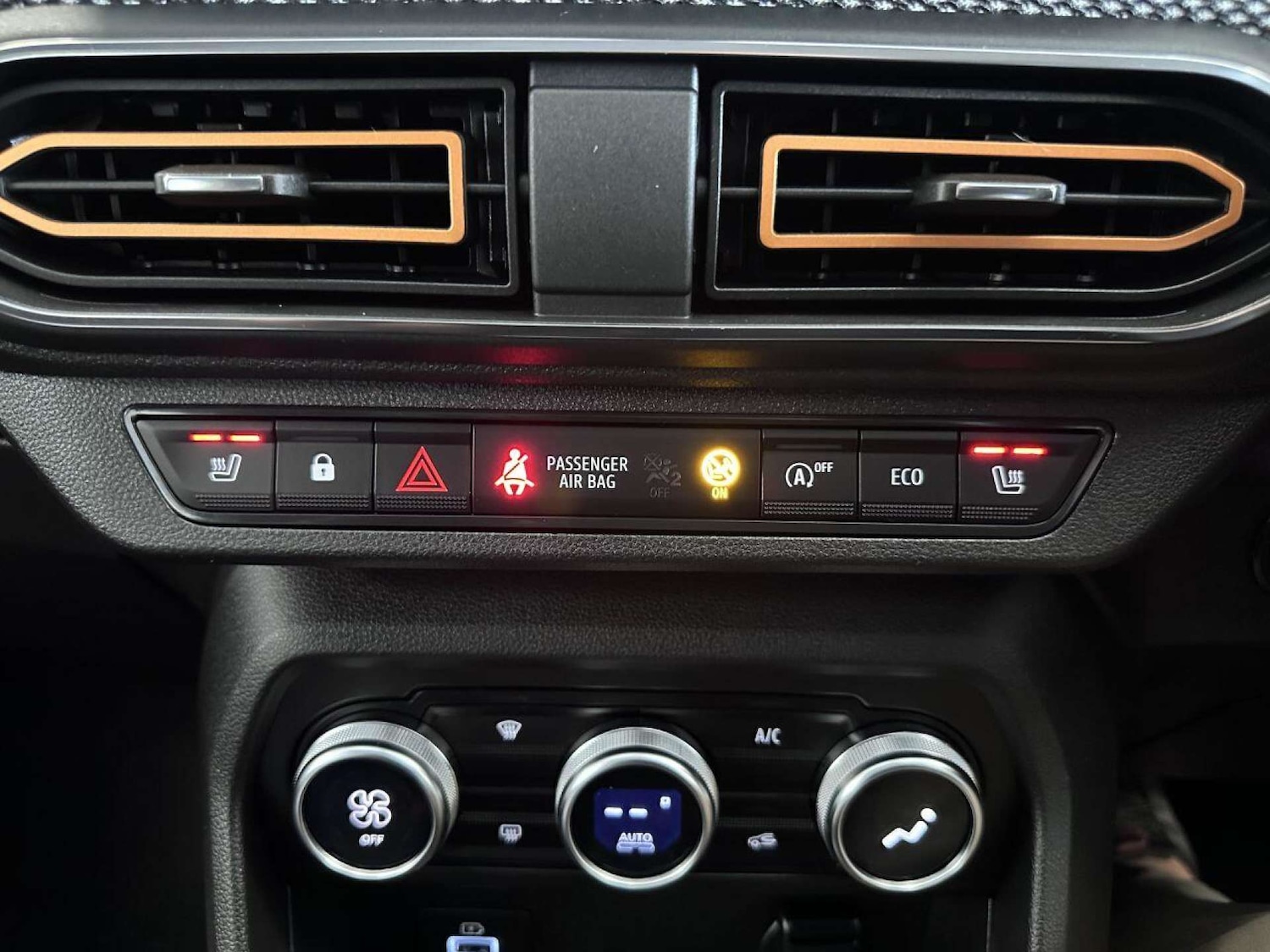 Used Dacia Sandero Stepway 2022 for sale - 77149503: Photo 39