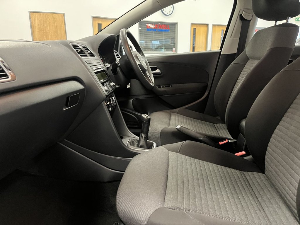 Used Volkswagen Polo 2010 for sale - 76686234: Photo 12