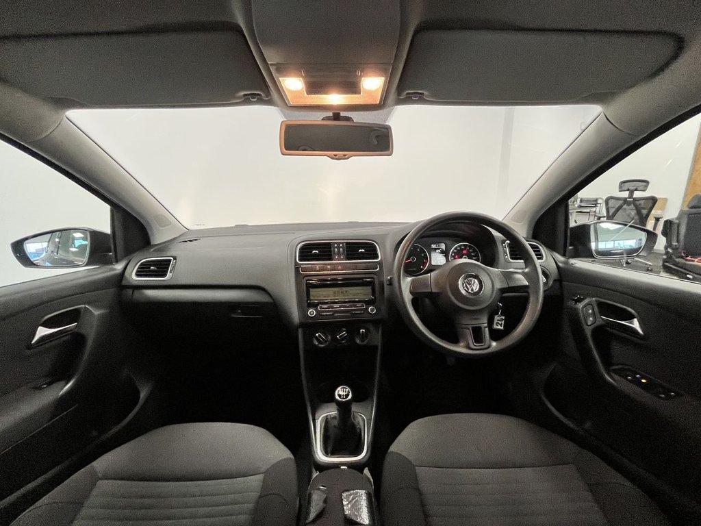 Used Volkswagen Polo 2010 for sale - 76686234: Photo 19