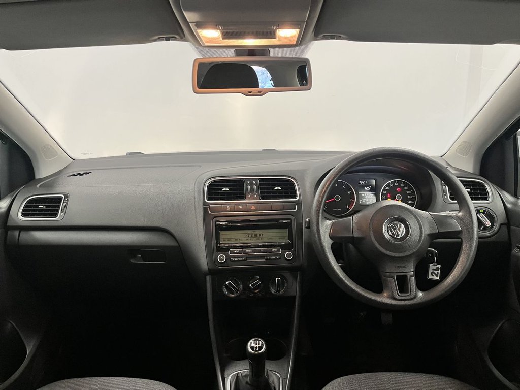 Used Volkswagen Polo 2010 for sale - 76686234: Photo 35