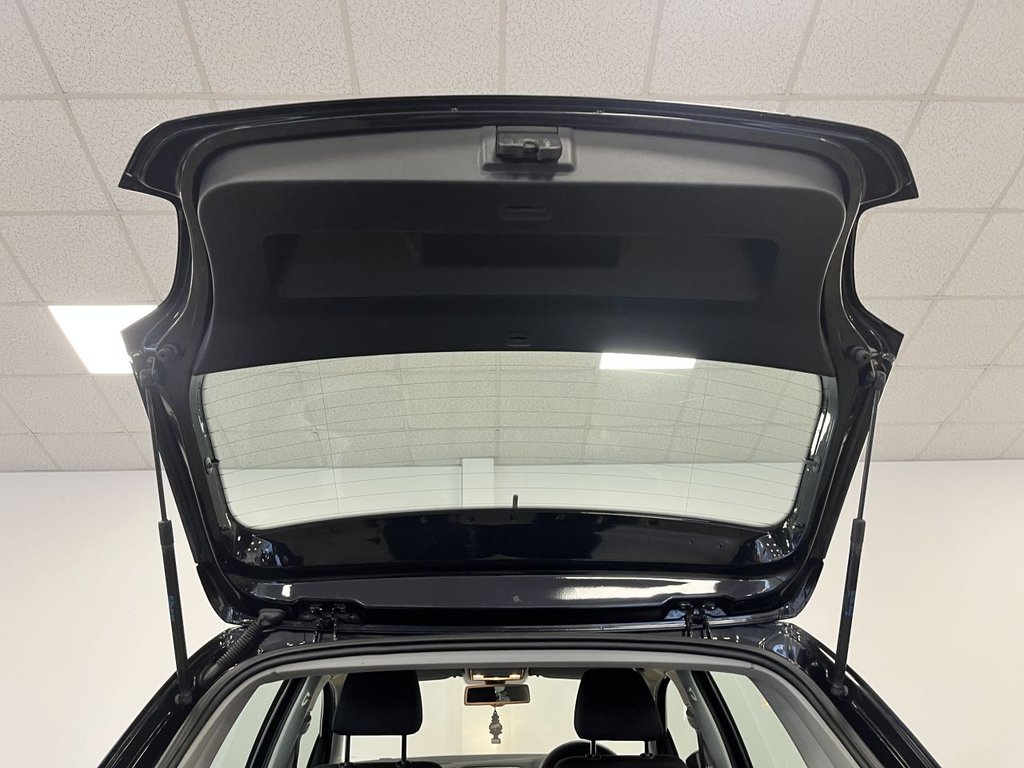 Used Volkswagen Polo 2010 for sale - 76686234: Photo 38