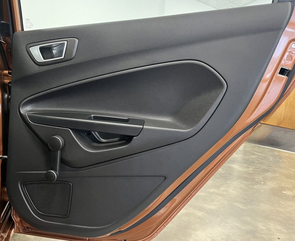 Used Ford Fiesta 2016 for sale - 76686427: Photo 27