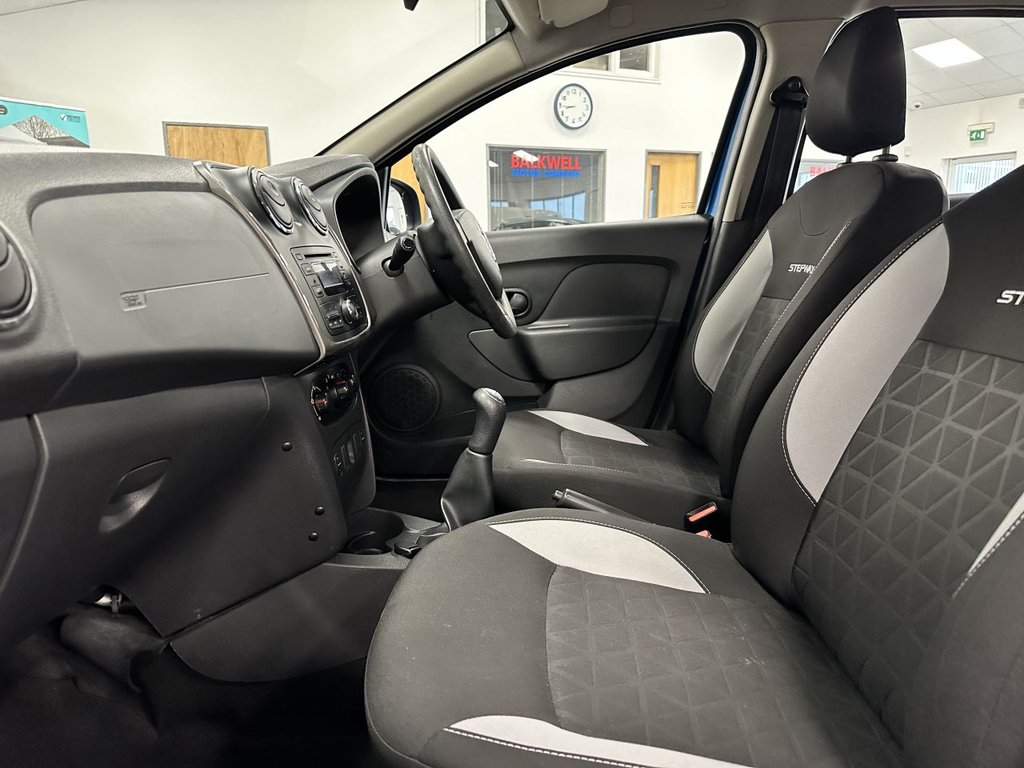 Used Dacia Sandero Stepway 2019 for sale - 76672265: Photo 15