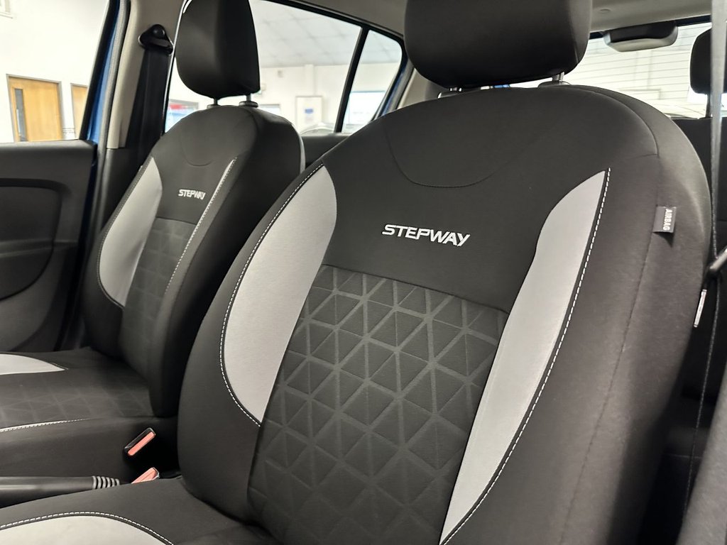 Used Dacia Sandero Stepway 2019 for sale - 76672265: Photo 16