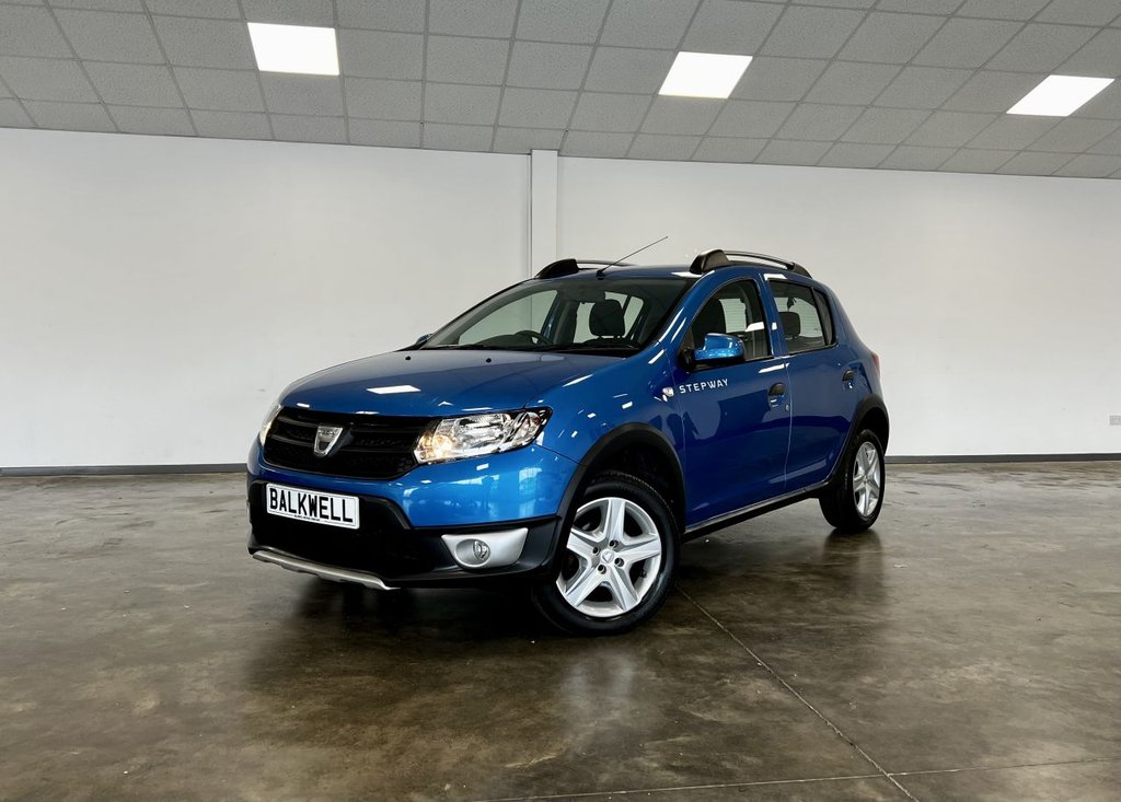 Used Dacia Sandero Stepway 2019 for sale - 76672265: Photo 2