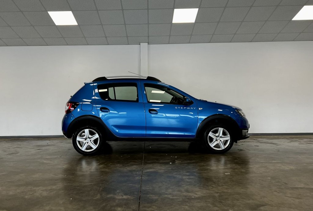 Used Dacia Sandero Stepway 2019 for sale - 76672265: Photo 8